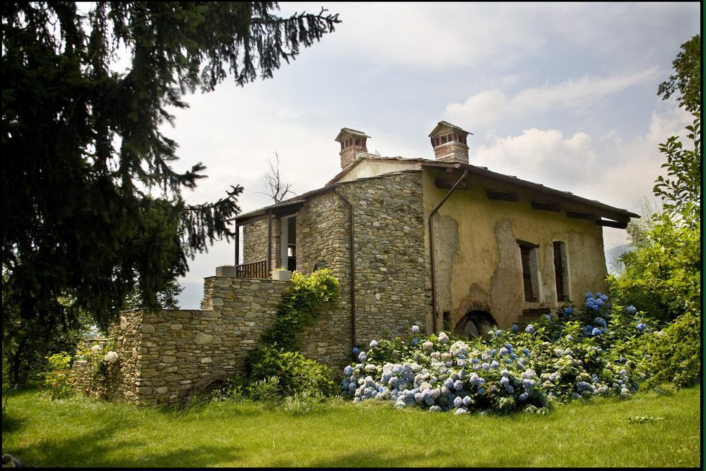 Agriturismo Famiglia Al Castello Di Bagnolo Bagnolo Piemonte Номер фото