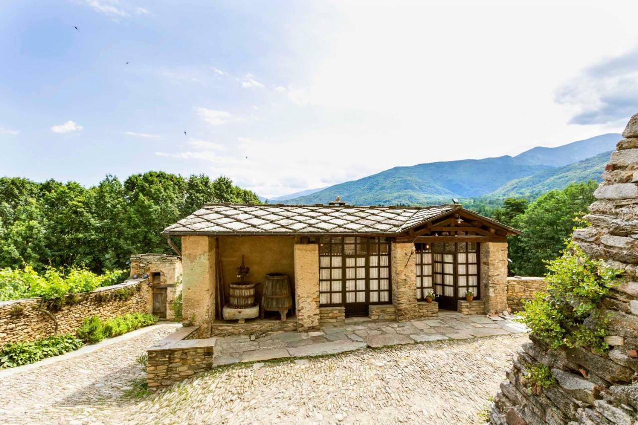Agriturismo Famiglia Al Castello Di Bagnolo Bagnolo Piemonte Екстер'єр фото