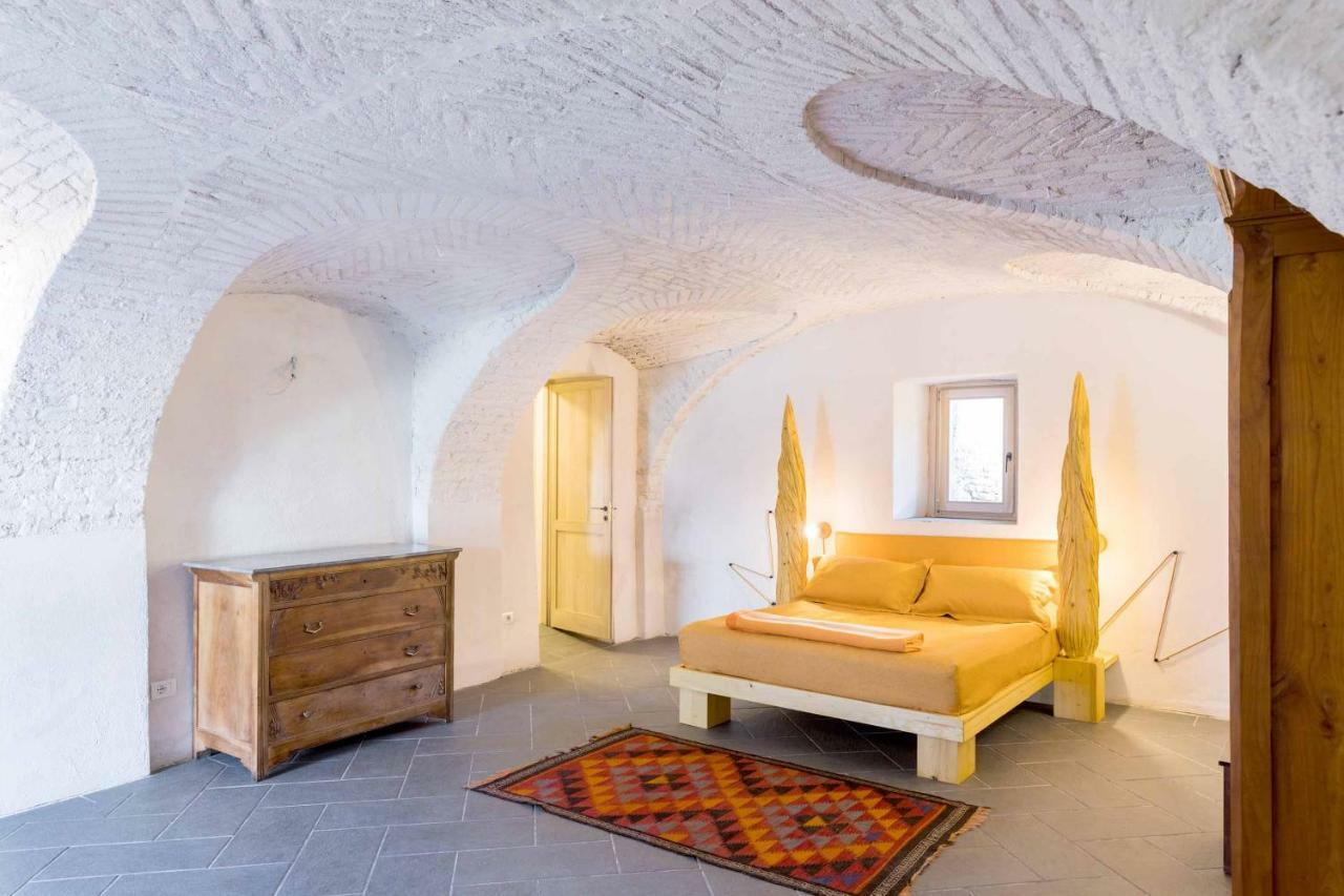 Agriturismo Famiglia Al Castello Di Bagnolo Bagnolo Piemonte Екстер'єр фото